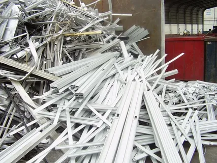 i - 2024-02-14T220006.792